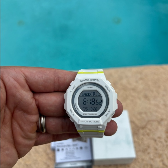 G-Shock White and Green Digital Watch - Picture 5 of 9